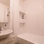 Appartamento Charming In Heart Of Marais Parigi