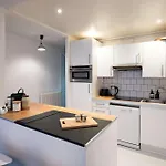 Appartamento Charming In Heart Of Marais *