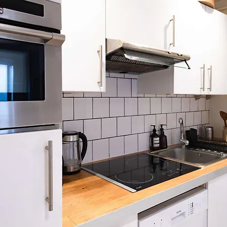 Charming In Heart Of Marais *
